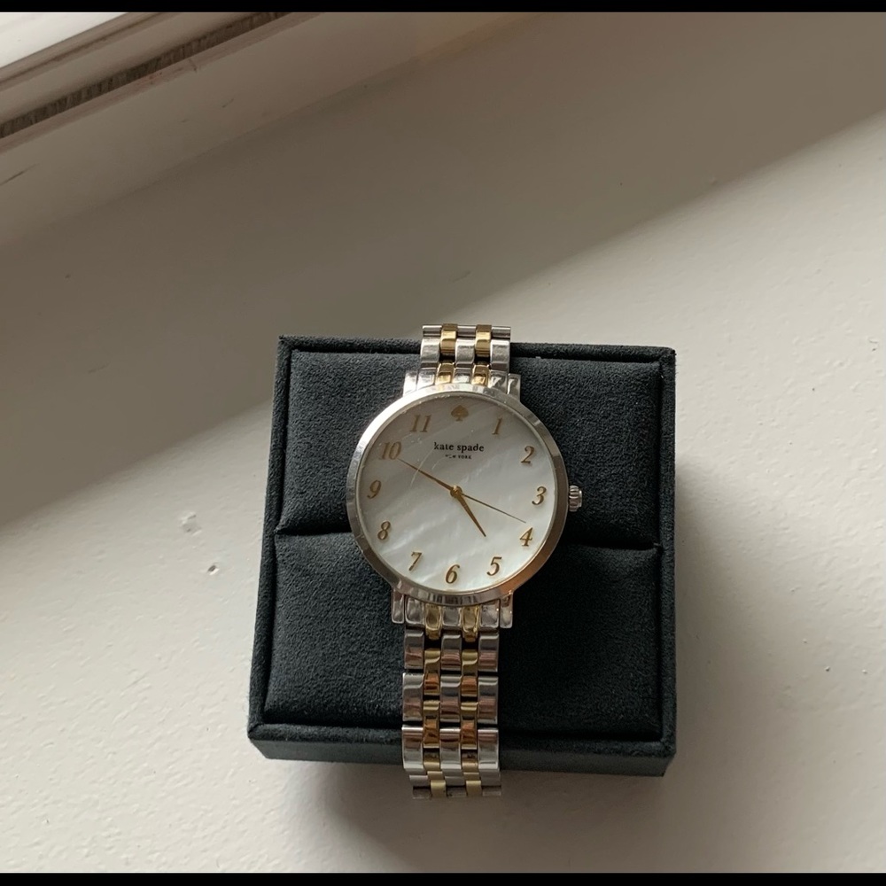 Kate Spade Watch - Picture 2 of 2